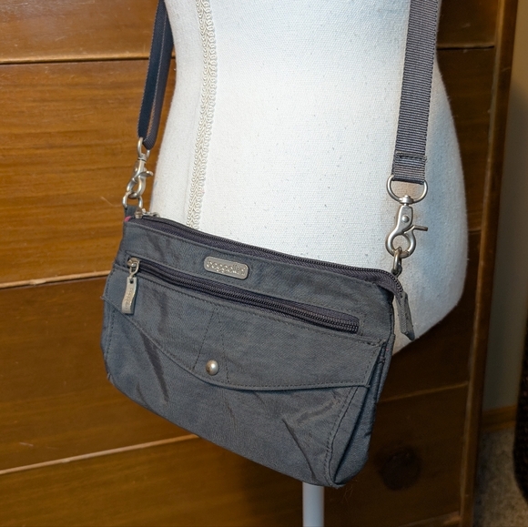 BAGGALLINI Nylon Gray Crossbody Bag Travel Purse - Picture 4 of 12
